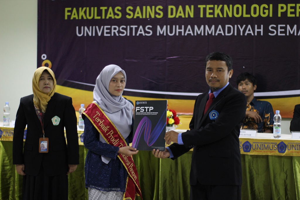 FSTP UNIMUS Melepas 34 Lulusan Pada Wisuda ke 42